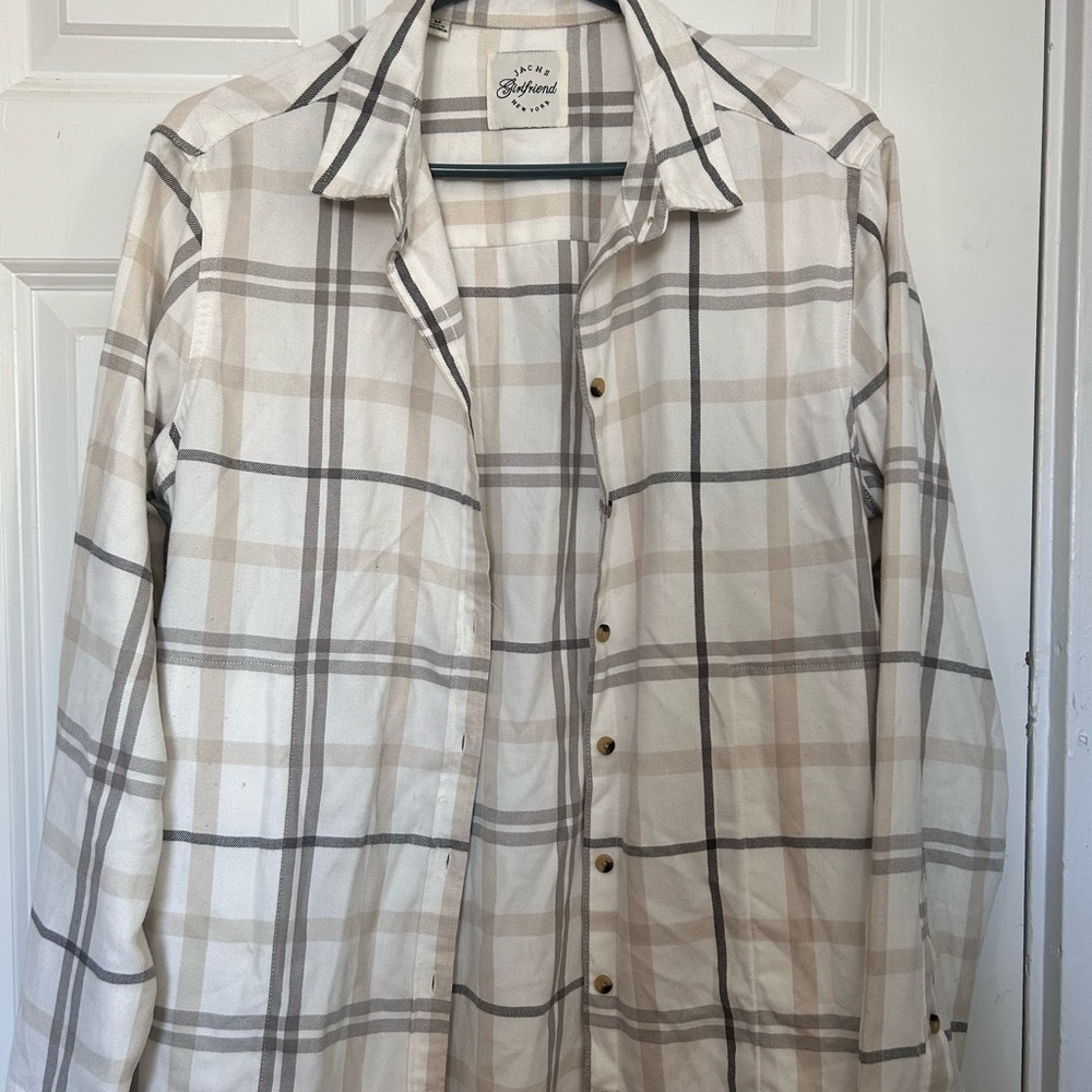 Jachs Girlfriend Beige and Gray Plaid Button Down Flannel Shirt